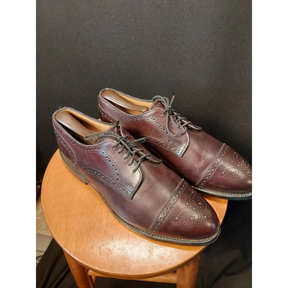 Allen Edmonds Sanford 5277 Burgundy Leather Cap Toe Brogue Derby SANFORD 8.5 E